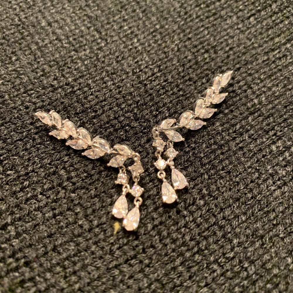 Leaf Shape Earrings